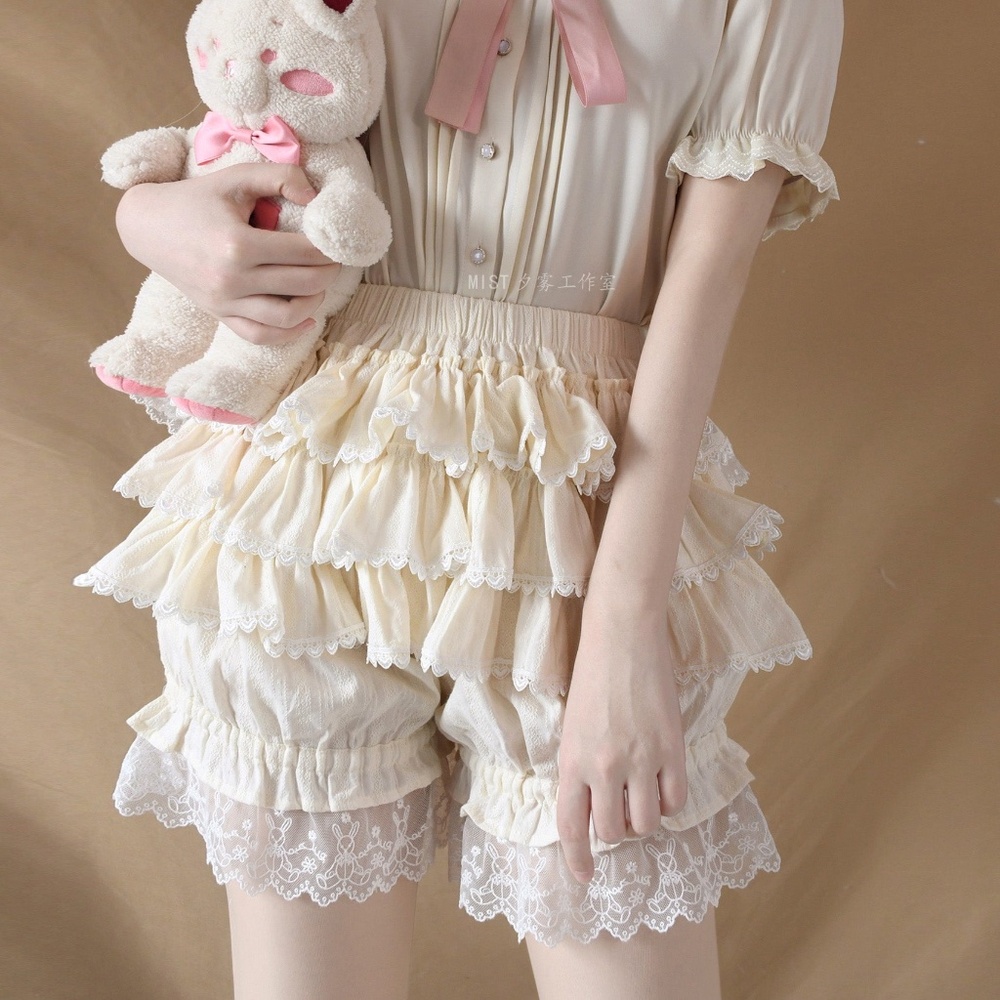 NWOT Beige Lolita Tiered Bloomers Bloomer Shorts Kawaii Cosplay Japanese